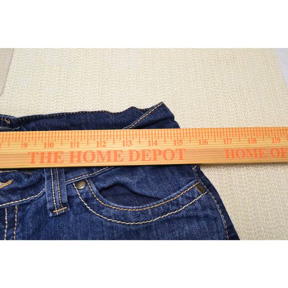 Cabela's Women's Denim Shorts Size 10 Medium Wash Casual Jean Shorts Summer - Picture 6 of 6